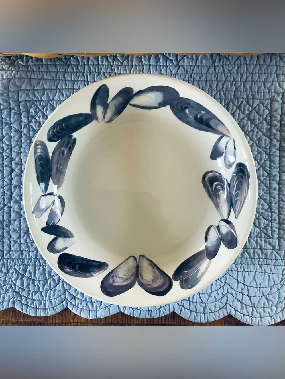 Rare Emma Bridgewater 9.5” Mussels Bowl Mint, unused